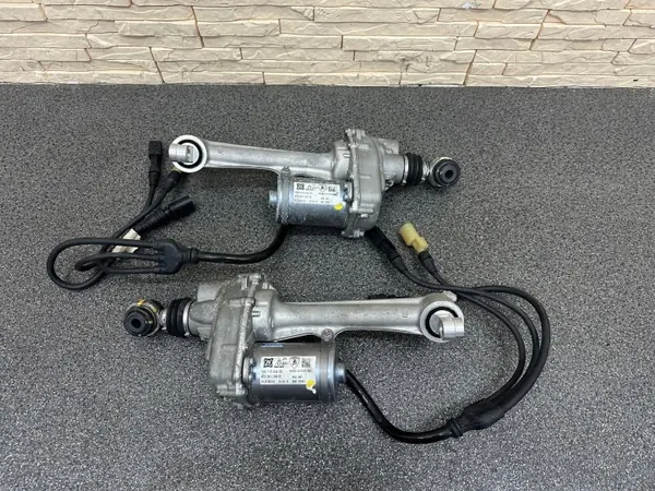 Lamborghini Huracan Evo STO Veringactuator OEM 4T0501398D image 2