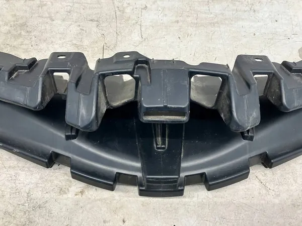 Yaris III Front Grill 53111-0DB10 image 3