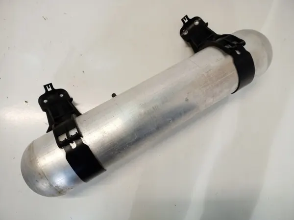 Tesla Luftfederung Tank OEM 6006408-00-B Gebraucht image 2