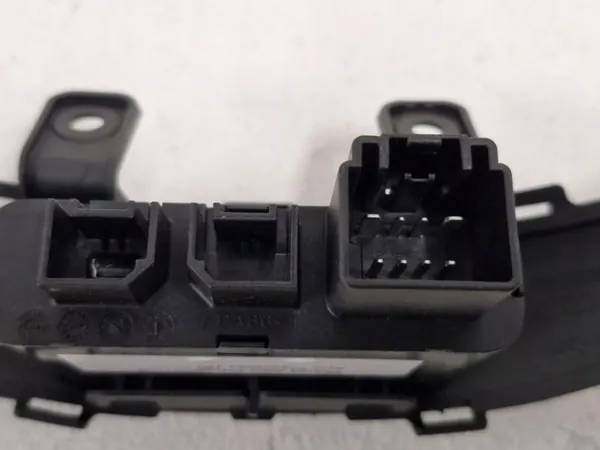 Tomada USB/AUX Fiat 500X OEM 735626663 image 7