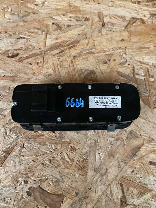 Raam Bediening Paneel Porsche Taycan image 2