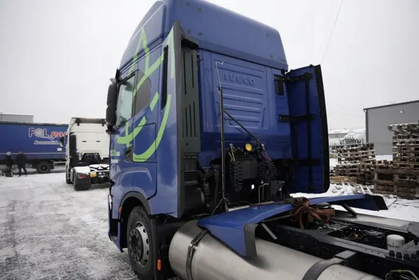 Iveco S-Way sovkabin OEM ivecobluekabV 2020+ image 5