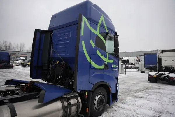 Iveco S-Way sovkabin OEM ivecobluekabV 2020+ image 7