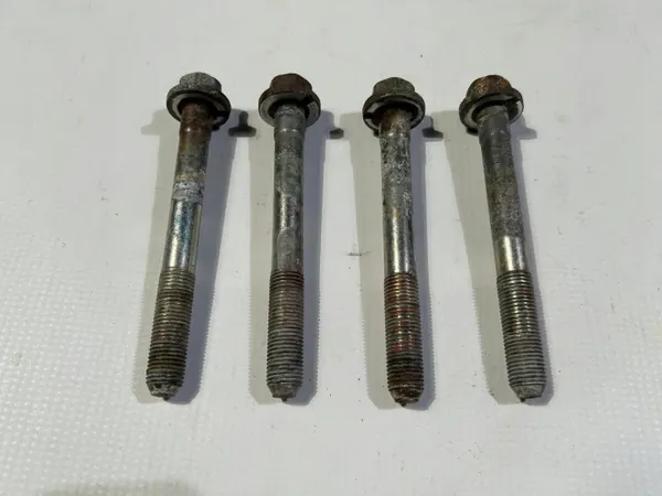 OEM 896538 Framhjulsupphängningsbultar Subaru WRX VB 2022 image 2