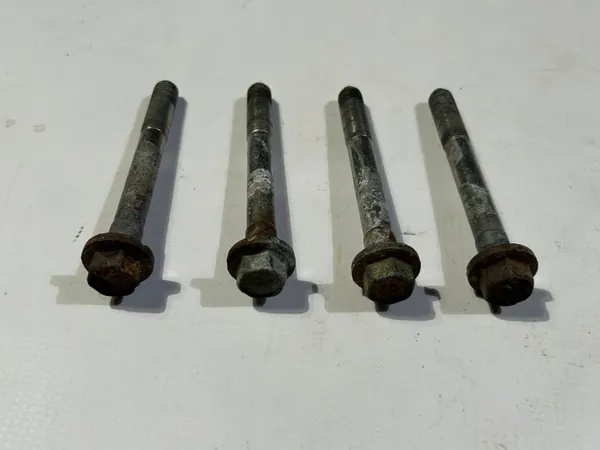 OEM 896538 Framhjulsupphängningsbultar Subaru WRX VB 2022 image 5