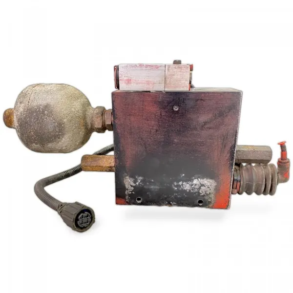 Gebrauchtes Volvo Hydraulikteil OEM 85103844 image 3