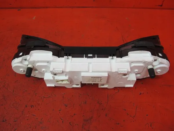 PEUGEOT 308 II 2 T9 LIFT 1.6 BLUEHDI BHZ Instrumentenpaneel image 5