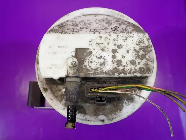 CITROEN C3 I 02-10 1.4 Brandstofpomp 9649418280 4 Pin image 3