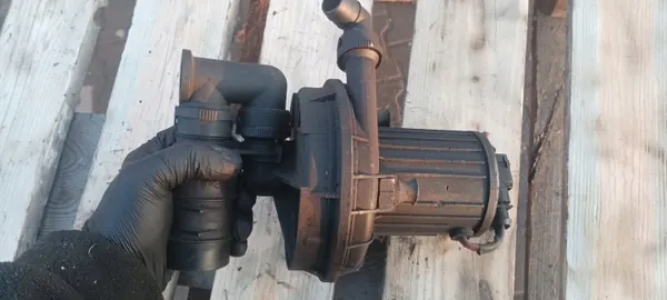 Sekundärluftpumpe OEM 022131083K für Audi VW 3.2 FSI image 3