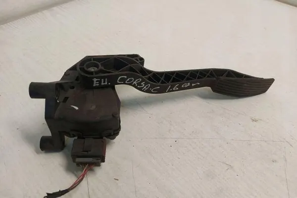 Gaspedaal OPEL CORSA C 9129423 image 4