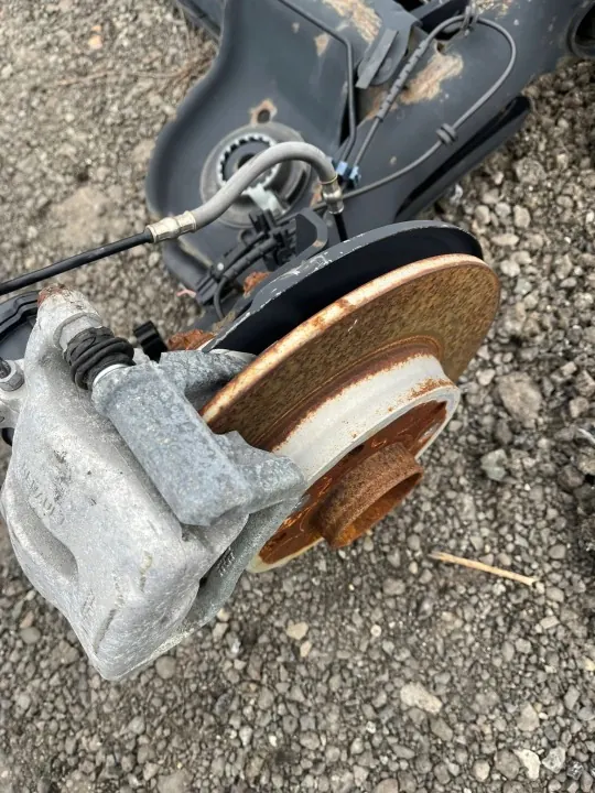 Viga Suspensión Trasera OEM BELKA OS TYLNA Renault Zoe image 10