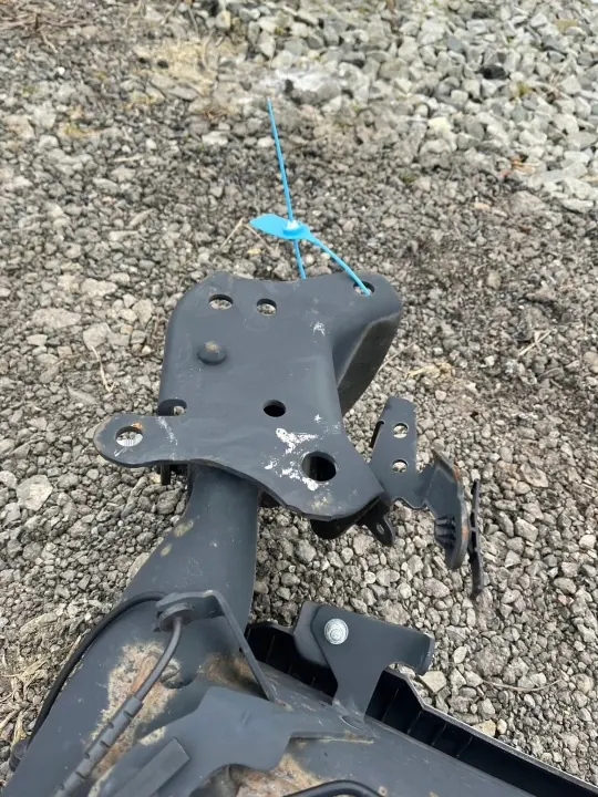 Viga Suspensión Trasera OEM BELKA OS TYLNA Renault Zoe image 4