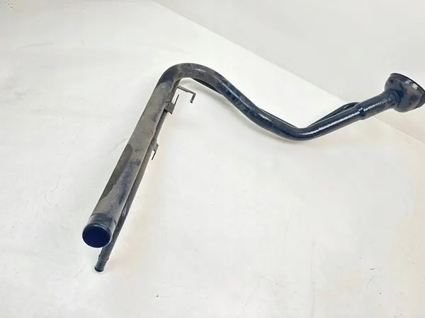 2015 Nissan Qashqai Fuel Filler Neck MTL19114 image 3