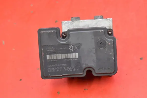 Pompe ABS OEM 9675099980 pour Citroen C3 1.4 75CH image 6