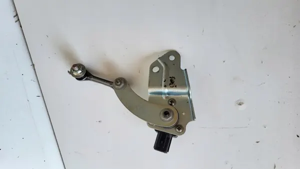 Mitsubishi OE Front-Niveausensor - Outlander III image 3
