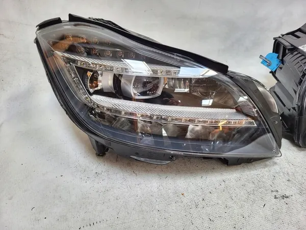 MERCEDES CLS W218 Full LED ILS Links + Rechts image 2