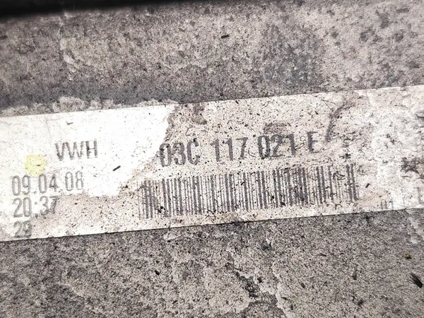 Audi A3 Öl Kühler 1.4 TFSI 2008 03C117021E image 7