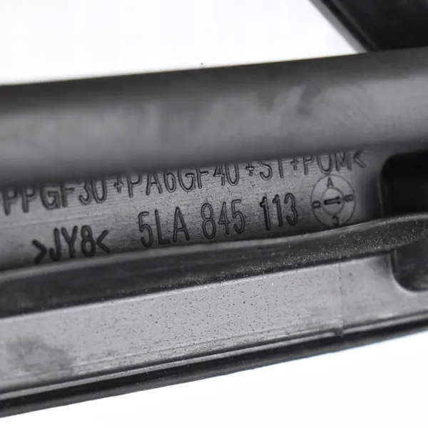 Framvänster Dörrruta OEM 5LA845113B - Skoda image 3