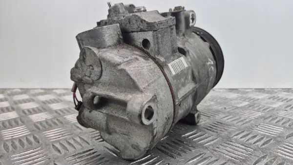 Compressor AC Mercedes A0008302600 - OEM Usado image 3