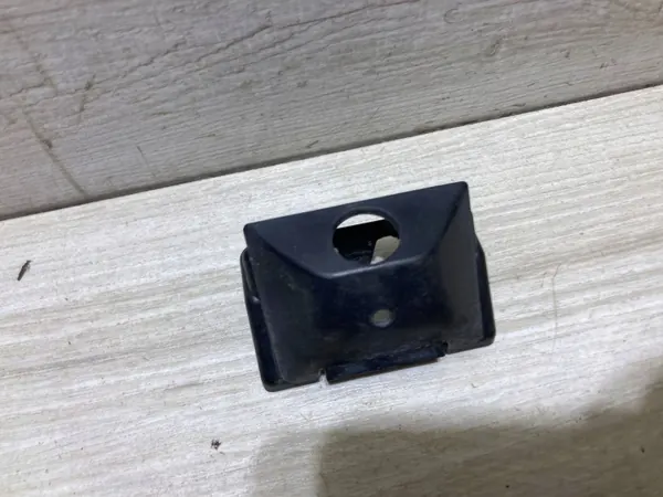 BMW X2 F39 2018 achterklep camera-bevestiging OEM 7409974 image 2