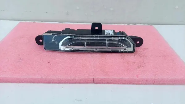 LED-peruutusvalo BMW Z4 G29 OEM H3745045109 image 2