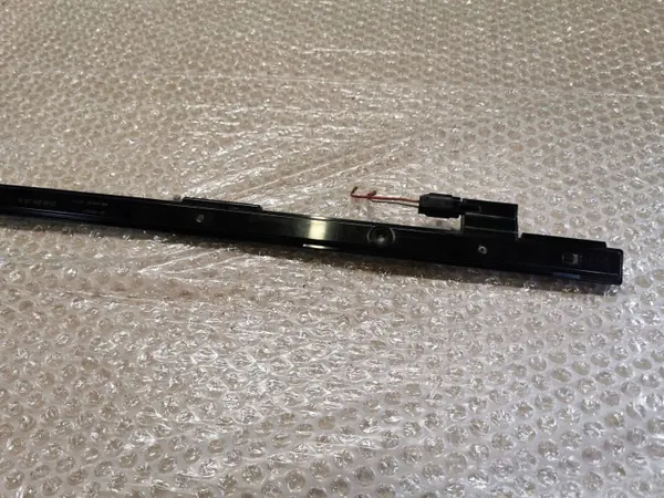 Mercedes GLE/GLS 167 LED kynnysvalaistus OEM A1679066602 image 6