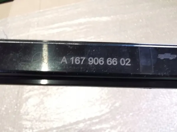 Mercedes GLE/GLS 167 LED kynnysvalaistus OEM A1679066602 image 7