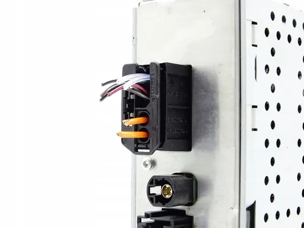 Gebruikte Mercedes-Benz Audio-tuner OEM A2129000117 image 3