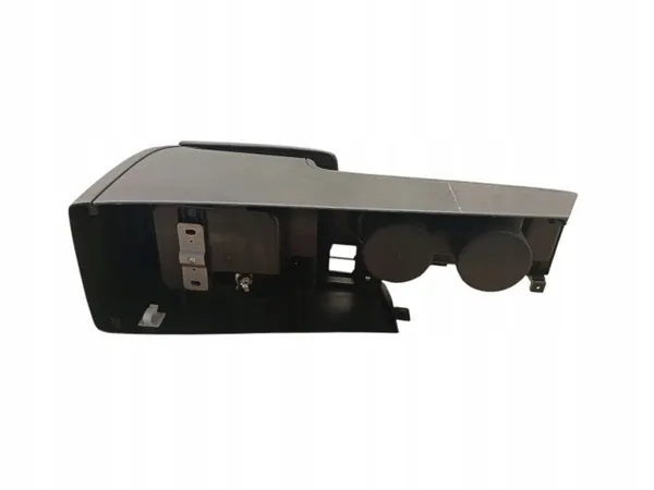 Accoudoir console avant Subaru WRX OEM 92132FG010 image 3