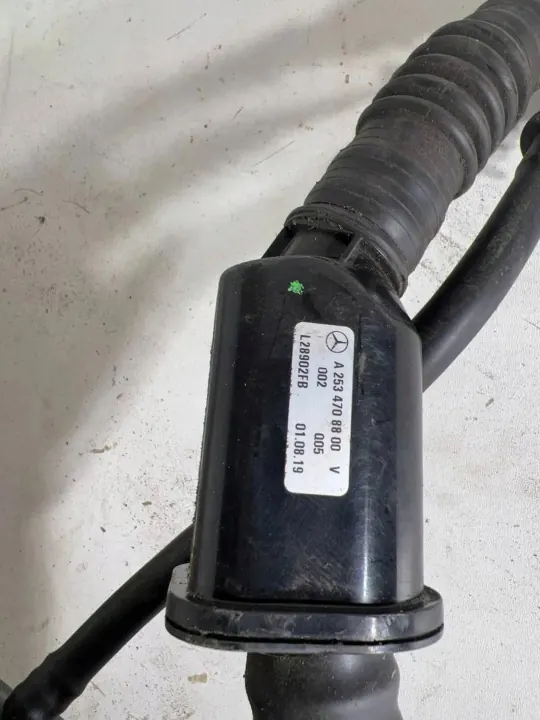 Mercedes AdBlue-slange OEM A2534708800 - Begagnad image 3
