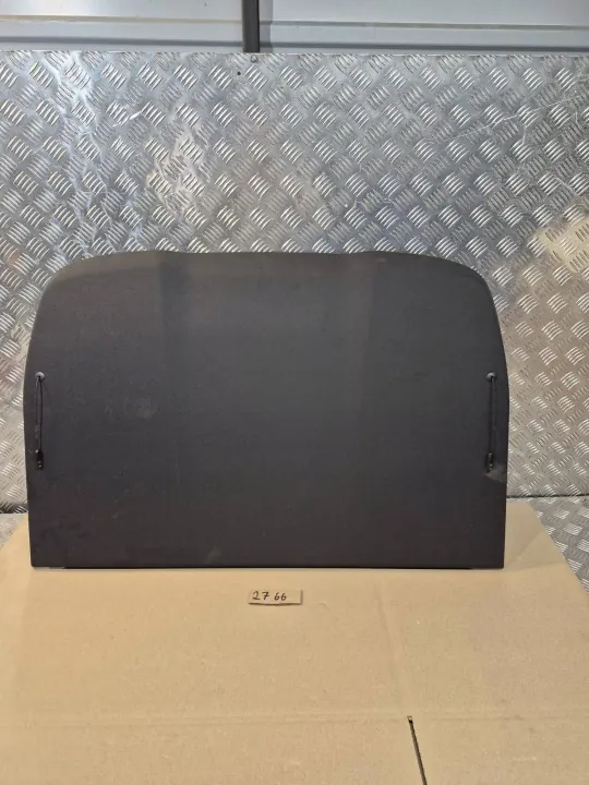Prateleira de bagagem Porsche Macan OEM 95C867769A - Usado image 2