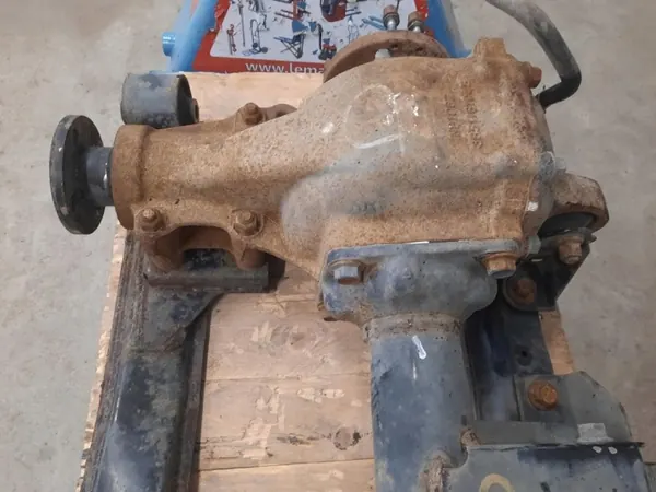 Nissan Navara D22 Differential OEM 3851161G45 image 6