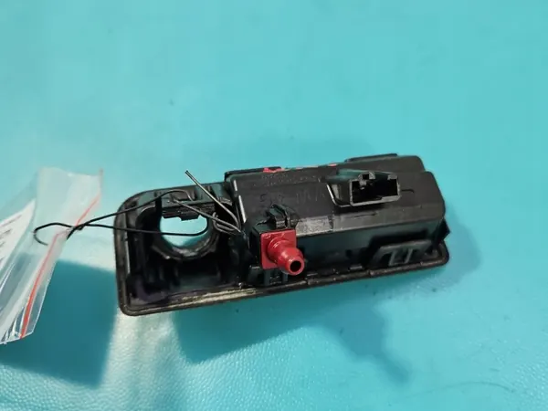 Poignée de hayon OEM 5E3827566A pour Cupra Formentor image 5