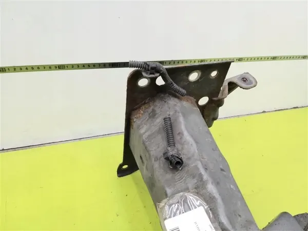 Viga del parachoques delantero OEM 51748629 Fiat Croma II image 6
