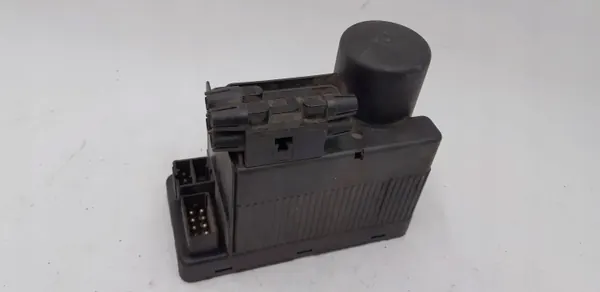 Pompe de verrouillage central Mercedes-Benz OEM 2028000048 image 4
