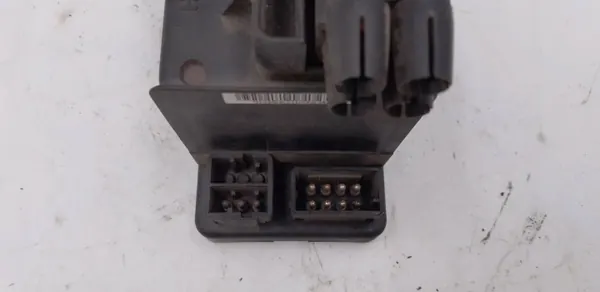 Pompe de verrouillage central Mercedes-Benz OEM 2028000048 image 7