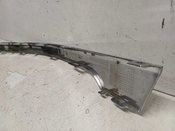 VW Touareg 14- Krominen takapuskuri vasen 7P6853841 image 7