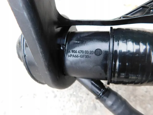 AdBlue-Rohr Mercedes Sprinter 906 OEM A9064700320 image 4