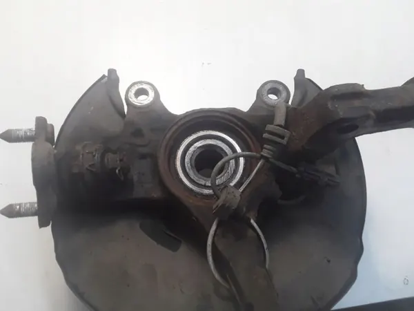 Buje de rueda delantera Honda CR-V OEM 51211SWAA10 image 3