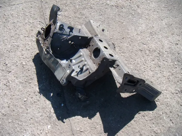 OEM RTEKO SM2425 Renault Clio 3 Longerons Avant Droit image 4