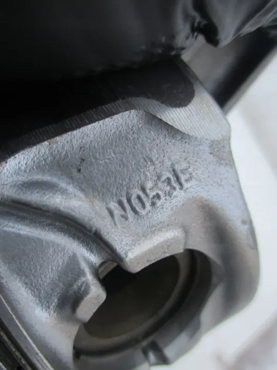 Pistón BMW OE para motor diésel 1.5D B37 image 5