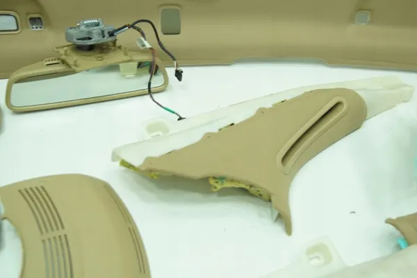 OEM A2214406606 Garniture Pilier Plafonnier Mercedes image 8