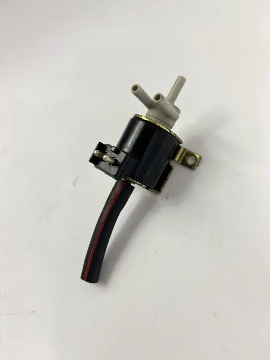 Válvula OEM 0008001178 para asiento Mercedes W124 image 3