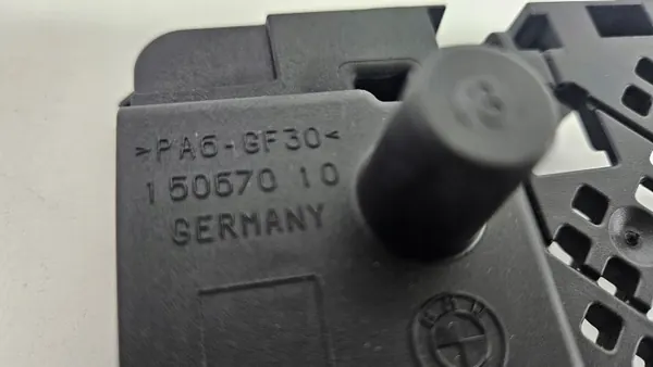 BMW OEM 5B3AD16 Näherungsradarsensor Gebraucht image 3