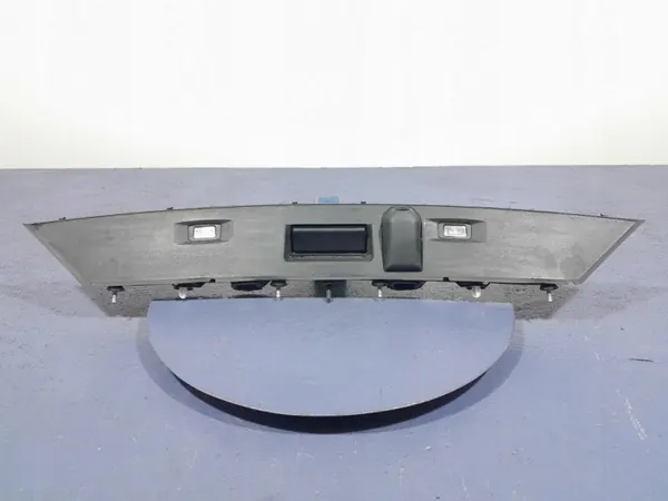 BMW X7 G07 Bakluckelist OEM Lochow-324975- image 2