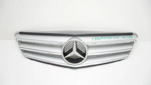 Mercedes W245 puskurigrilli OEM 360207804 image 2