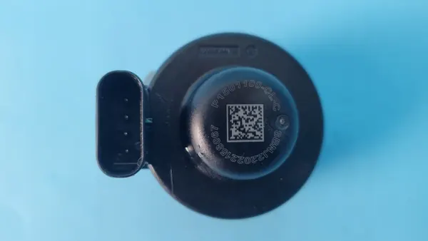 Tesla Model 3 21r Elektroventil OEM 1501100-CL-C image 4