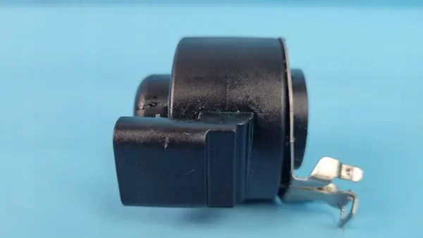 Tesla Model 3 21r Elektroventil OEM 1501100-CL-C image 5