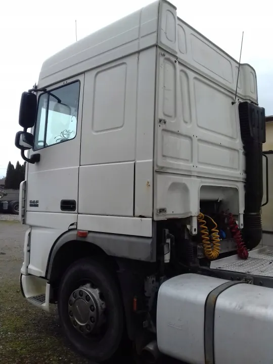 Cabina DAF XF 105 usada - Pieza OEM Kabina image 3