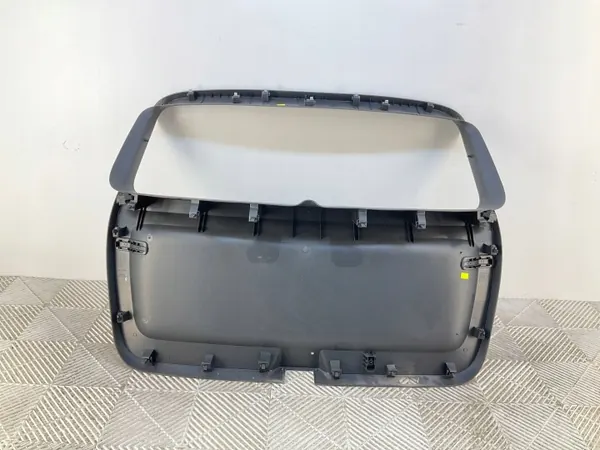Tapicería maletero Skoda Karoq OEM 57A867975G image 4